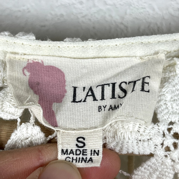 L'atiste Clover Club Crochet Lace Top Womens Small Cream Blouse Long Sleeve Boho - Picture 7 of 13